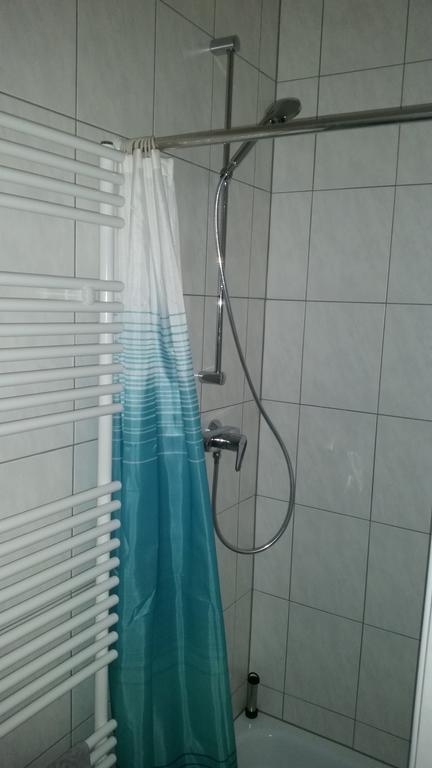 Ferienwohnung Fiwa Fewo-1 Und Fewo-2 Pirmasens Bilik gambar