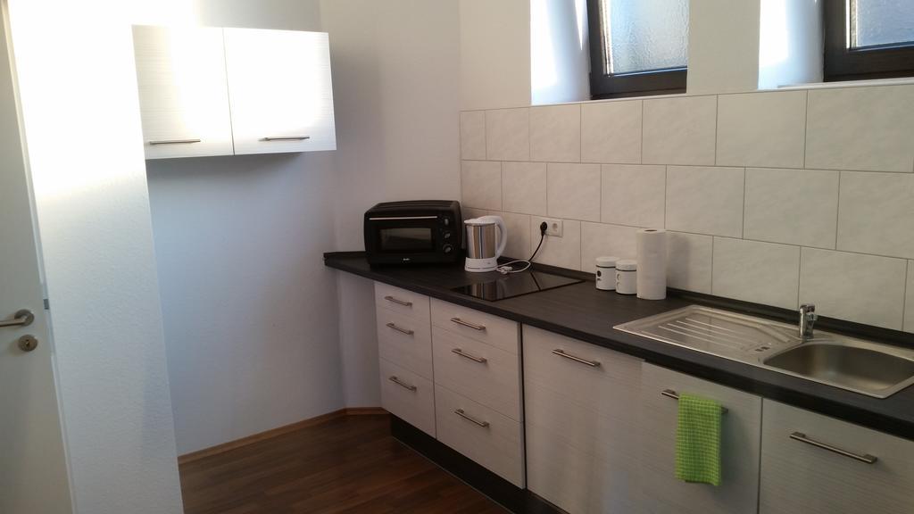 Ferienwohnung Fiwa Fewo-1 Und Fewo-2 Pirmasens Bilik gambar