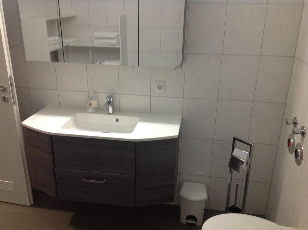 Ferienwohnung Fiwa Fewo-1 Und Fewo-2 Pirmasens Bilik gambar